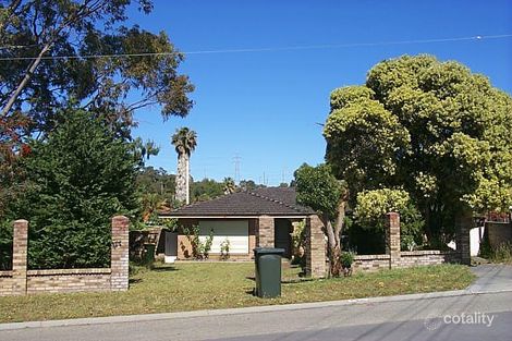 11 Glenister Rd, Hamilton Hill, WA 6163