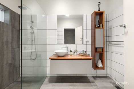 Property photo of 72 Spring Road Hampton East VIC 3188