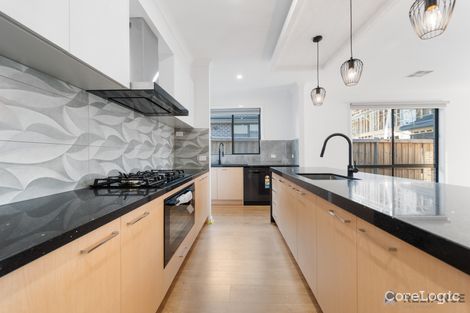 Property photo of 31 Satinwood Crescent Donnybrook VIC 3064