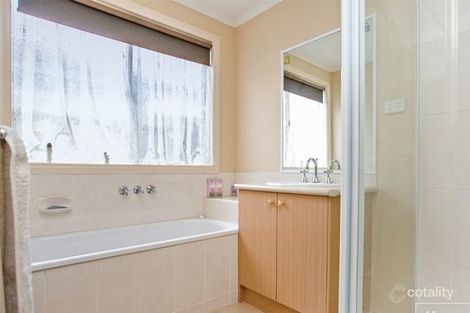 Property photo of 49A Syme Road Pakenham VIC 3810
