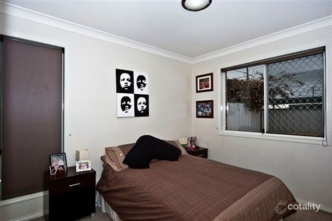 Property photo of 1/377 West Street Harristown QLD 4350