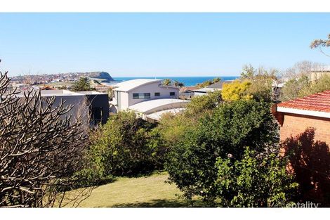 Property photo of 7 Hillcrest Road Merewether NSW 2291