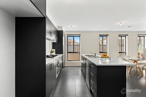 Property photo of 8 Marshall Terrace Point Cook VIC 3030