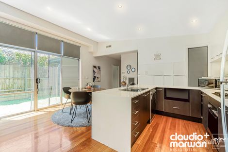 Property photo of 2/80 Hickford Street Reservoir VIC 3073