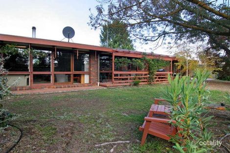 18 Hall St, Alexandra, VIC 3714