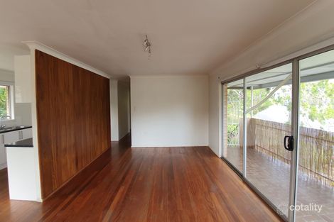 Property photo of 2 Golden Crescent Southport QLD 4215