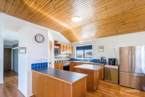 Property photo of 47 Lucraft Loop Ledge Point WA 6043