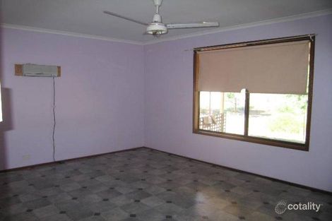 Property photo of 1 Cardwell Road York WA 6302