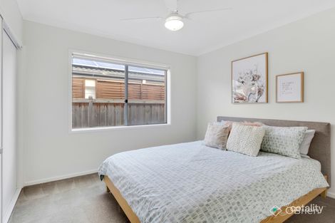 Property photo of 16 Lemon Grove Cranbourne West VIC 3977