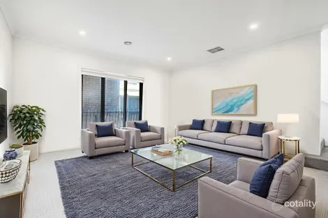 Property photo of 4 Weston Street Keysborough VIC 3173