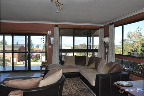 Property photo of 74 Silvermere Street Culburra Beach NSW 2540