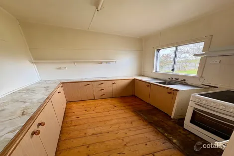 Property photo of 49 Commercial Road Yarram VIC 3971