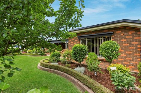 Property photo of 20 Warrambool Crescent Glenfield Park NSW 2650