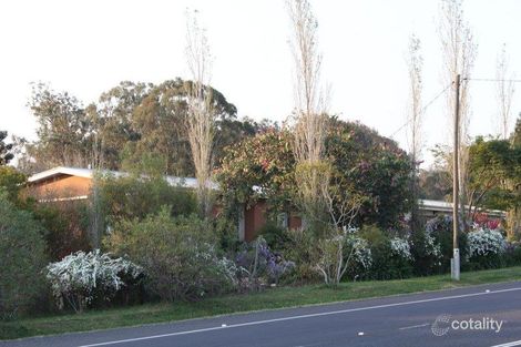 12584 New England Hwy, Top Camp, QLD 4350