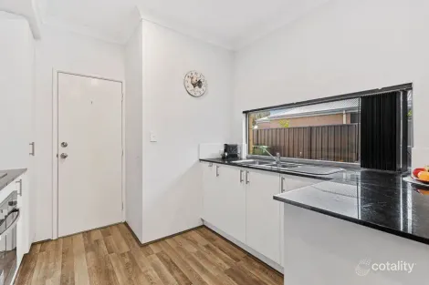 Property photo of 49 Thornbill Crescent Coodanup WA 6210