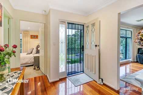 Property photo of 17 Dennis Grove Vista SA 5091
