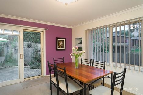 Property photo of 2/3 Cromwell Street Eltham VIC 3095