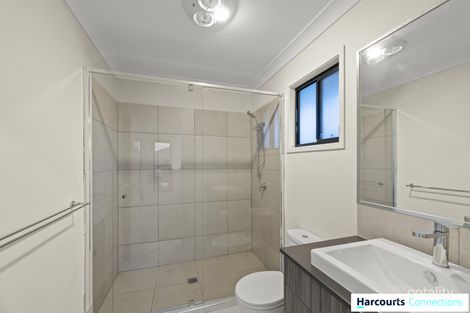 Property photo of 17 Greenhaven Circuit Narangba QLD 4504