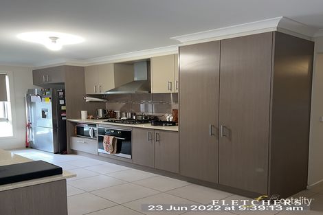 Property photo of 13 Scullin Street Cranbourne East VIC 3977