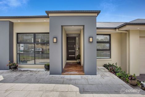 Property photo of 8 Den Otter Drive Bellbird Park QLD 4300