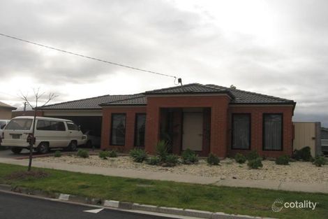 14 Woodstock Dr, Gladstone Park, VIC 3043