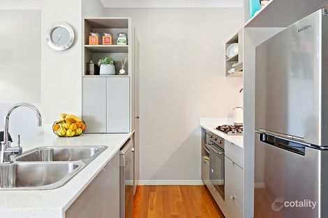 Property photo of 8/30 Rutland Street Coorparoo QLD 4151