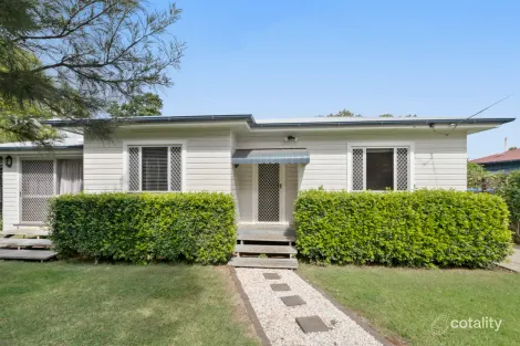 Property photo of 28 Rhyde Street Mount Lofty QLD 4350