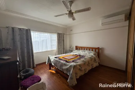 Property photo of 84 Minto Road Minto NSW 2566