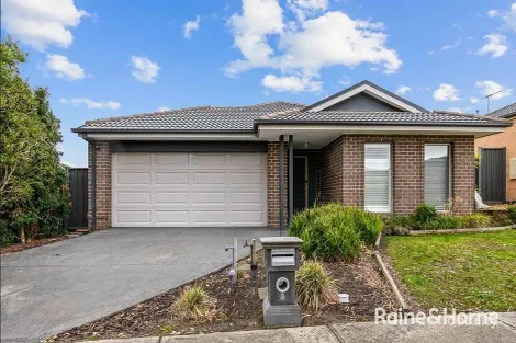 3 Jefferson Ave, Cranbourne North, VIC 3977