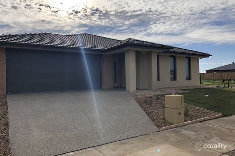 Property photo of 12 Stanmore Crescent Wyndham Vale VIC 3024