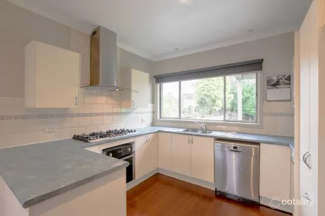 Property photo of 1 Nevin Parade Viewbank VIC 3084