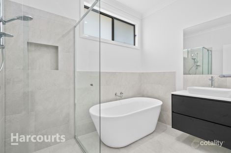 Property photo of 36 Meehan Drive Kiama Downs NSW 2533