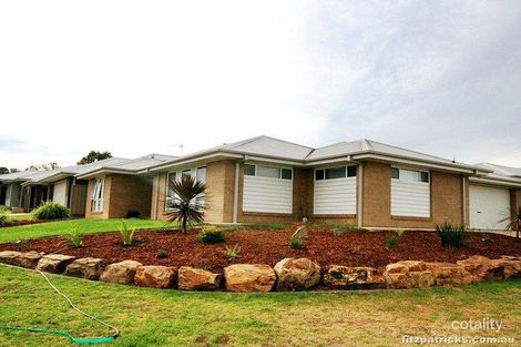 1/9 Murndal Pl, Bourkelands, NSW 2650