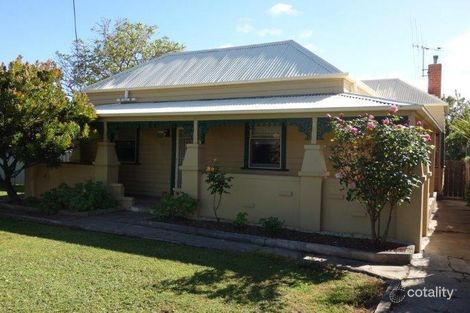 18 Dundas Rd, Maryborough, VIC 3465