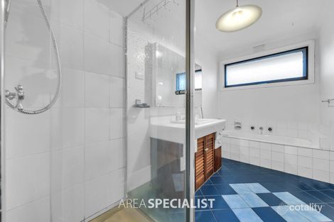 Property photo of 3 Marshall Court Hampton Park VIC 3976