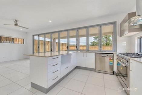 Property photo of 11 Flinders Street Upper Kedron QLD 4055