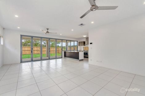 Property photo of 11 Flinders Street Upper Kedron QLD 4055