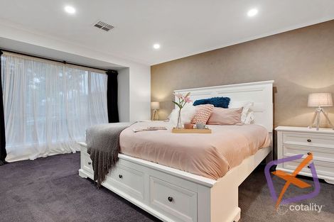 Property photo of 13 Lake Tobin Crescent Greenwith SA 5125