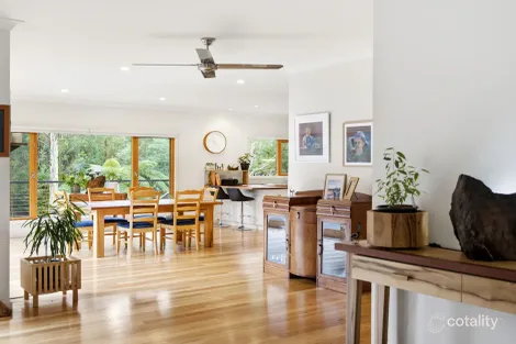 Property photo of 4 Lithgow Place Marysville VIC 3779