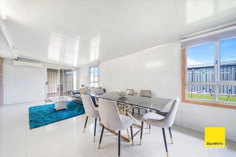 Property photo of 22 Kirsty Crescent Hassall Grove NSW 2761
