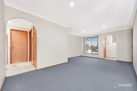 Property photo of 16 Ferdinand Place Rosemeadow NSW 2560
