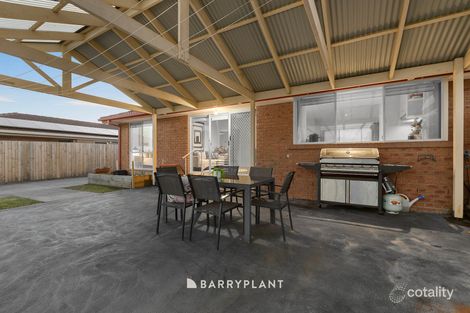 Property photo of 1 Landor Court Narre Warren VIC 3805