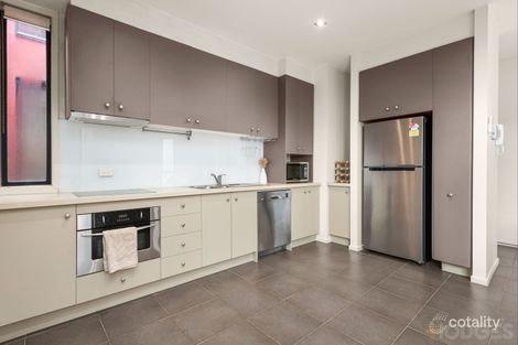 Property photo of 4/30 Selwyn Avenue Elwood VIC 3184