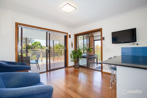 Property photo of 5 Camberwarra Drive Belmont North NSW 2280