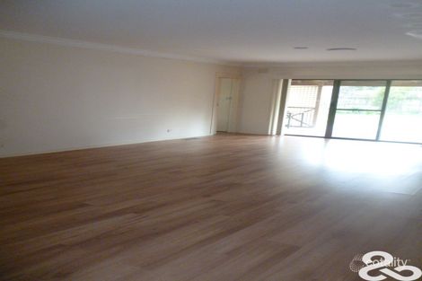 Property photo of 1 Manikato Court Mill Park VIC 3082