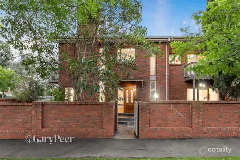 Property photo of 61 Lansdowne Road St Kilda East VIC 3183