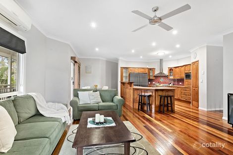 Property photo of 16 Howard Court Arana Hills QLD 4054