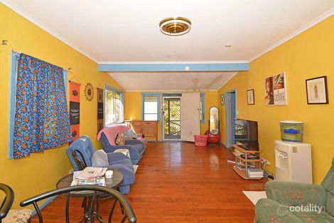 Property photo of 22 Scarborough Street Scarness QLD 4655