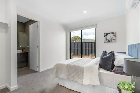 Property photo of 3 Ovens Court Sunbury VIC 3429