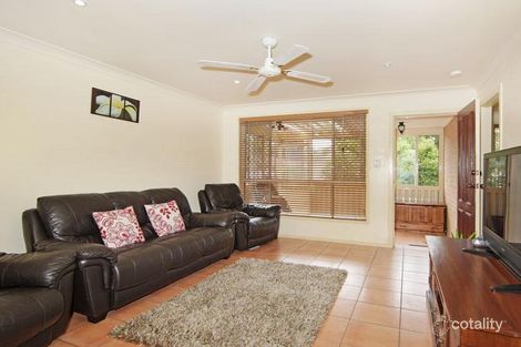 Property photo of 4 Castlereagh Crescent Bateau Bay NSW 2261